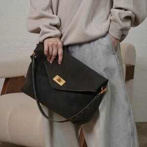 Classic Envelope Shoulder Bag with Gold Hardware
